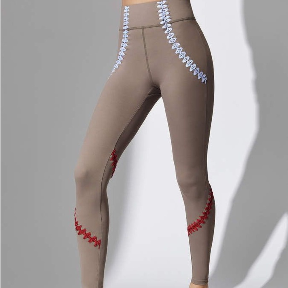 Carbon 38 NWT Brown / Tan Leggings